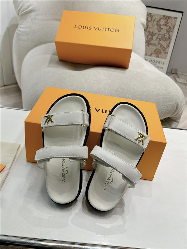 20251128184535503 200